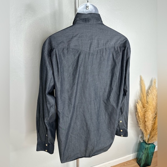 Basin + Range Mountain Men's Blue Chambray Western Button Down Shirt Sz Lg - Picture 7 of 15